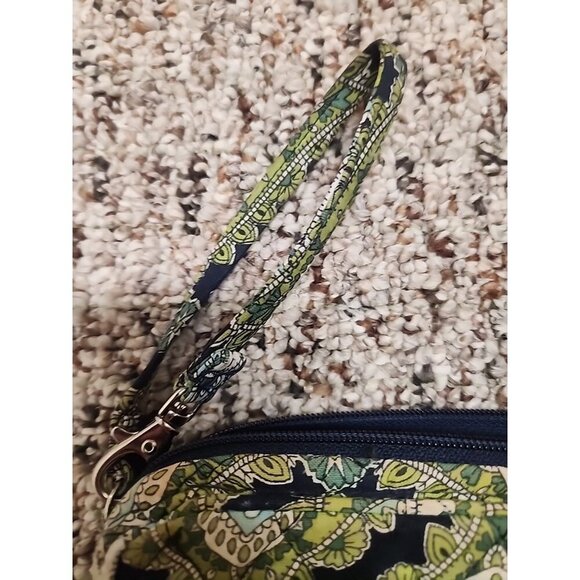 vera bradley  Green and blue cambridge full zip around wallet Approx 7.5” x 5” - Picture 4 of 7